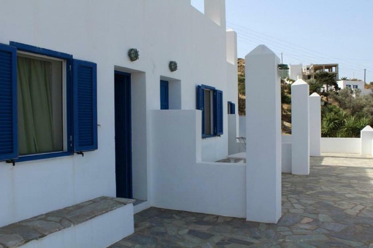 Country House Apartments Chora Eksteriør billede