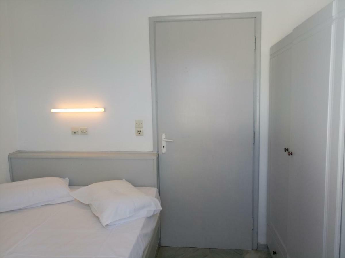 Country House Apartments Chora Eksteriør billede